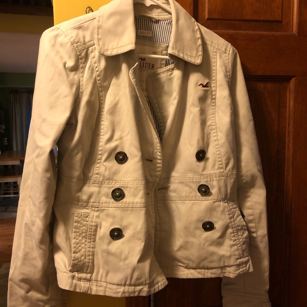 Hollister size small